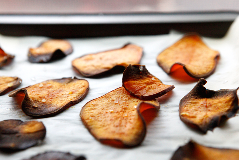 baked-sweet-potato-chips-5