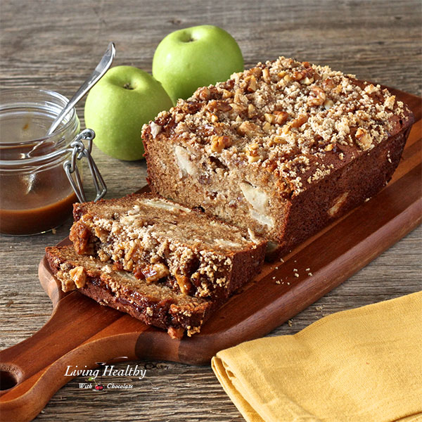 Warm Caramel Apple Pie Bread