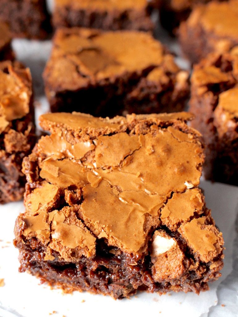 COCONUT OIL BROWNIES