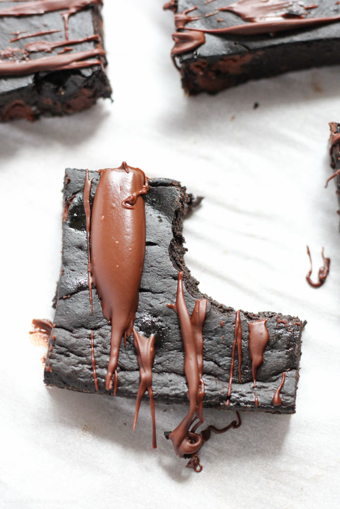 HEALTHY BROWNIES WITH PUMPKIN