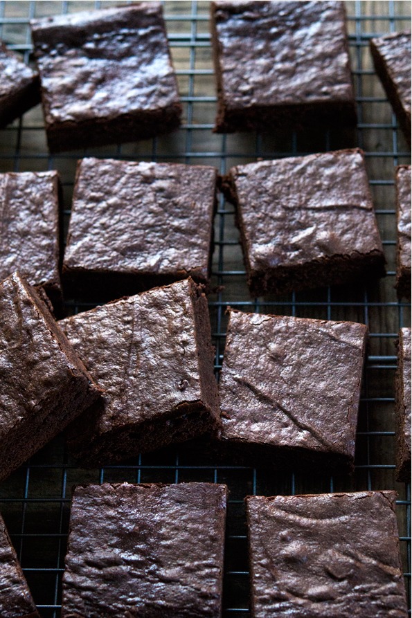 SUPER FUDGY PALEO BROWNIES