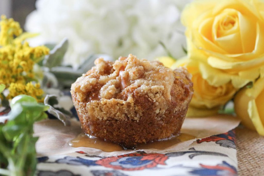 PUMPKIN APPLE STREUSEL MUFFINS WITH APPLE CIDER CARAMEL