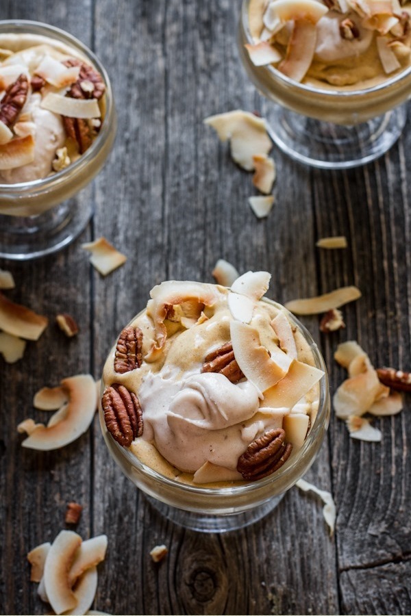 PUMPKIN PIE MILKSHAKE WITH CINNAMON MAPLE COCONUT WHIPPED CREAM