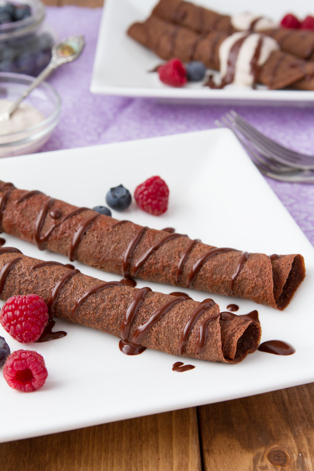 COCONUT FLOUR CHOCOLATE CREPES