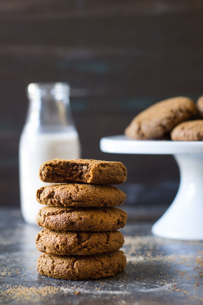 BIG & CHEWY PALEO GINGERBREAD COOKIES