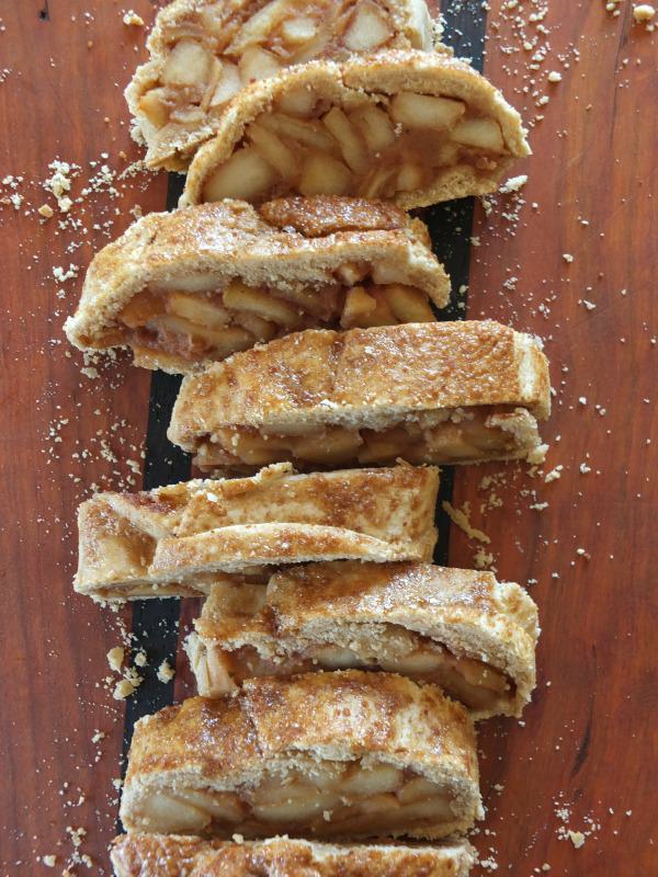 PALEO APPLE STRUDEL