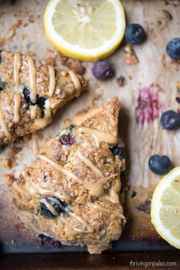 PALEO BLUEBERRY LEMON SCONES