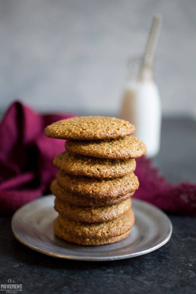 PALEO GINGERBREAD COOKIES