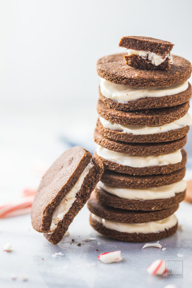 PALEO PEPPERMINT OREOS