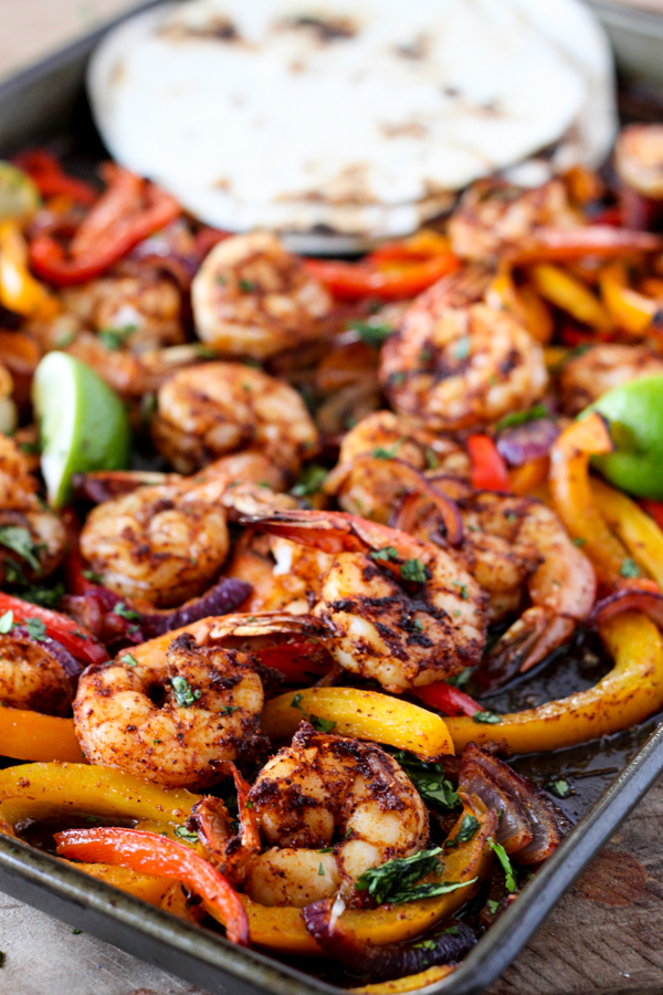 ONE SHEET PAN SHRIMP FAJITAS