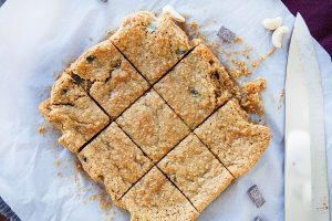 Chewy Chocolate Chip Cookie Bars