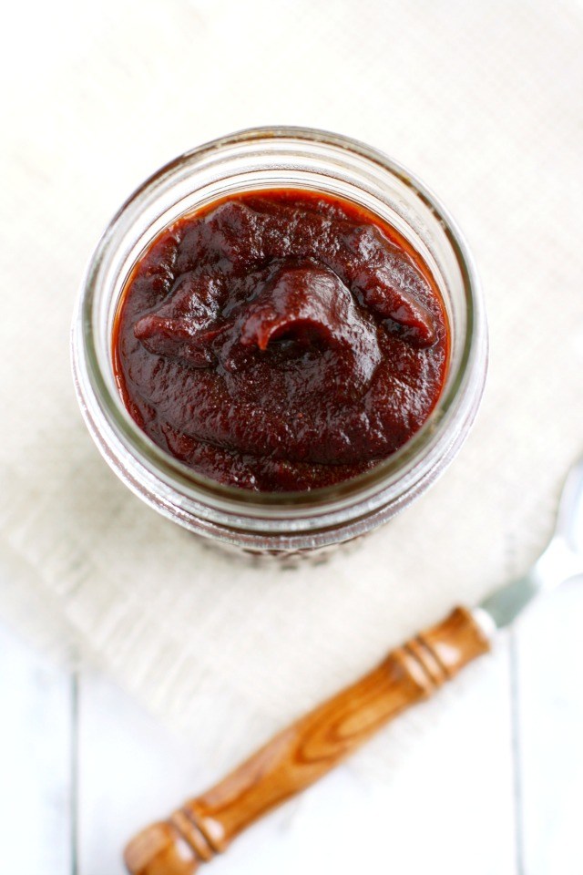 HOMEMADE BARBECUE SAUCE