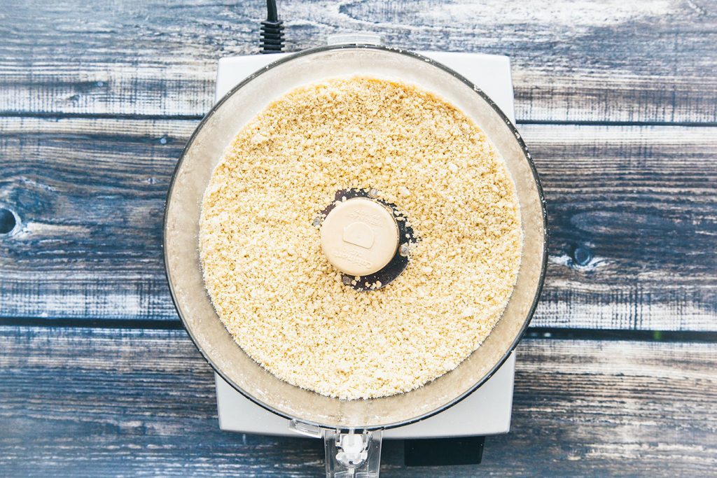 How-to: Make Homemade Cashew Flour