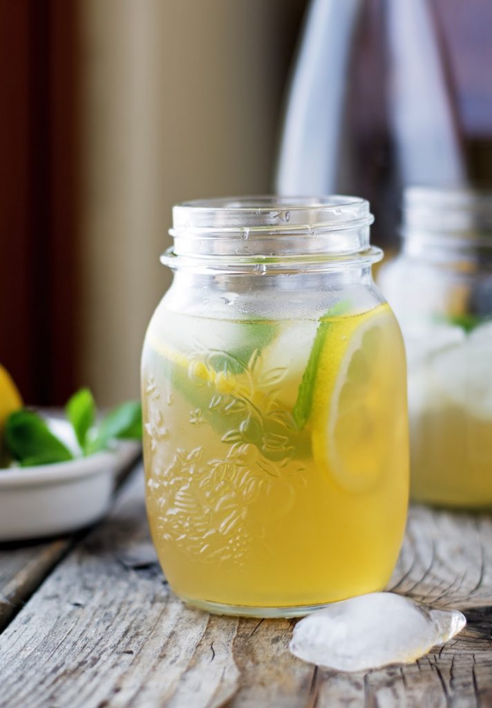 MINT AND GINGER ICED GREEN TEA