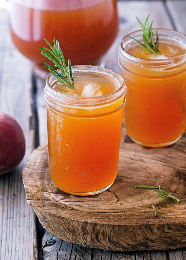 ROSEMARY-PEACH ICED TEA