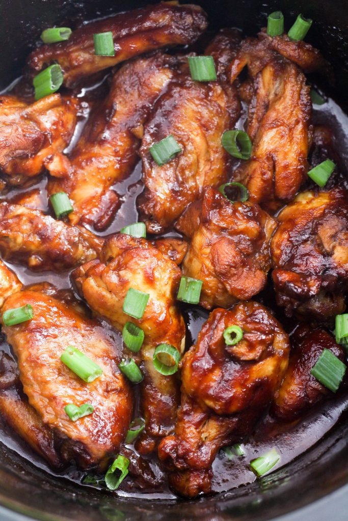 SLOW COOKER BBQ WINGS