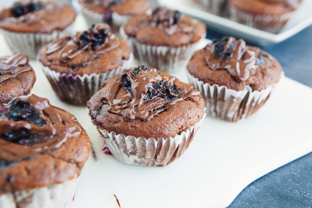 Dark Chocolate & Blackberry Paleo Cupcakes