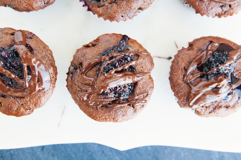 Dark Chocolate & Blackberry Paleo Cupcakes