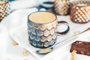 Blender Cashew Latte