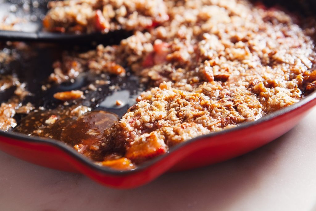 Paleo Vanilla Peach Cobbler