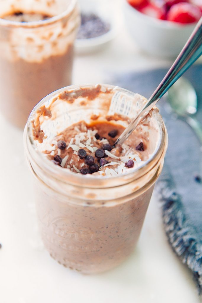 Overnight Oats with Chocolate & Blackberry Collagen