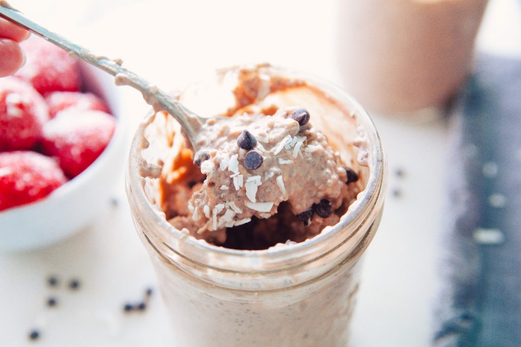 Overnight Oats with Chocolate & Blackberry Collagen