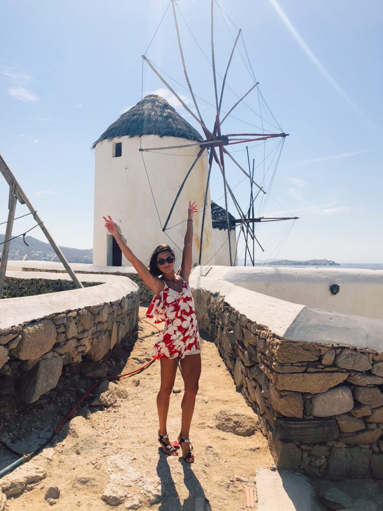 Mariel's Mykonos Guide