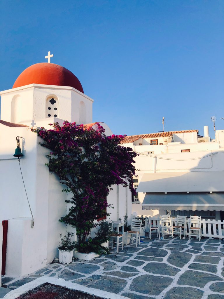 Mariel's Mykonos Guide