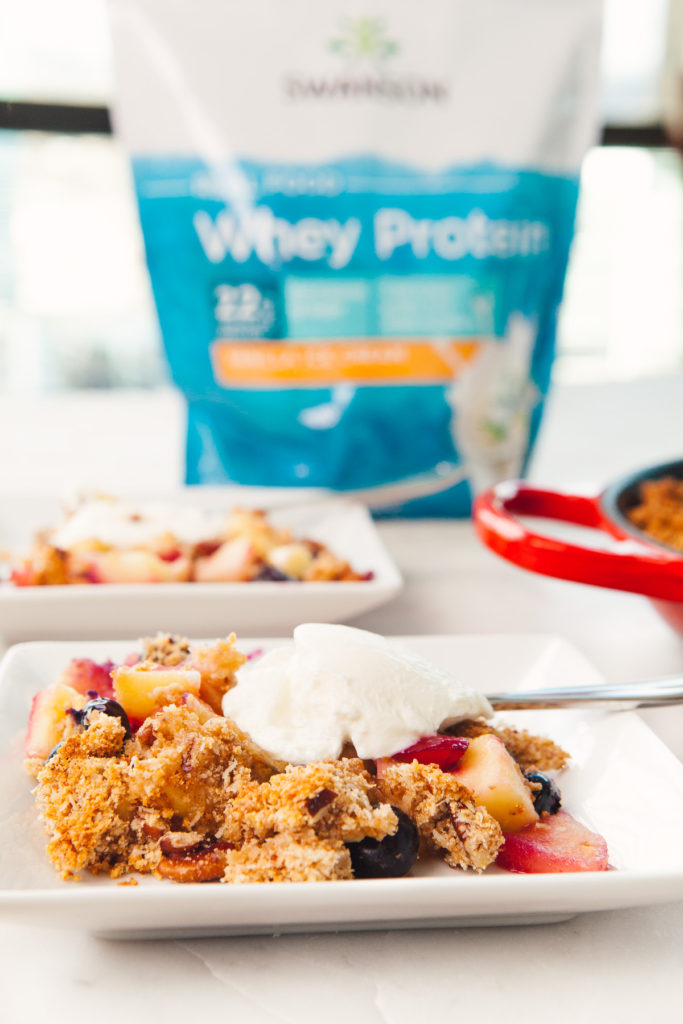 Protein Apple & Blueberry Crisp