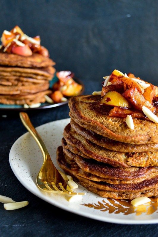 Fluffy Apple Pie Spiced Pancakes