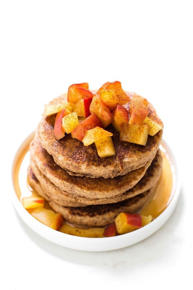 Keto Apple Pie Pancakes