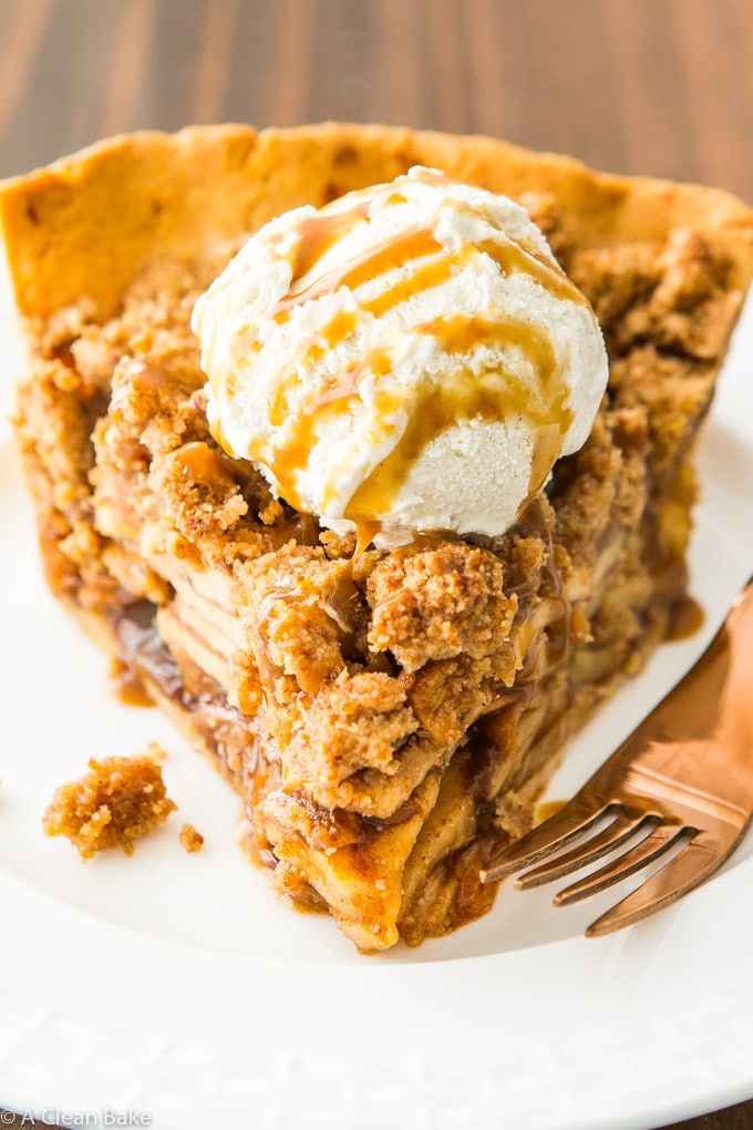 Paleo Apple Pie with Crumb Topping