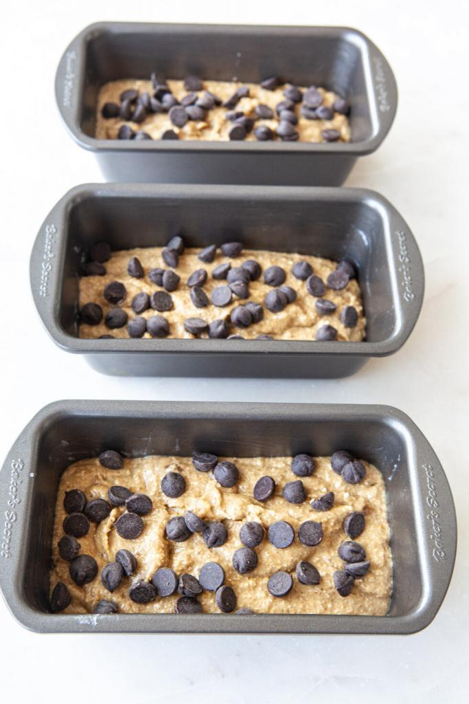 Chocolate Chip Banana Oat Bread