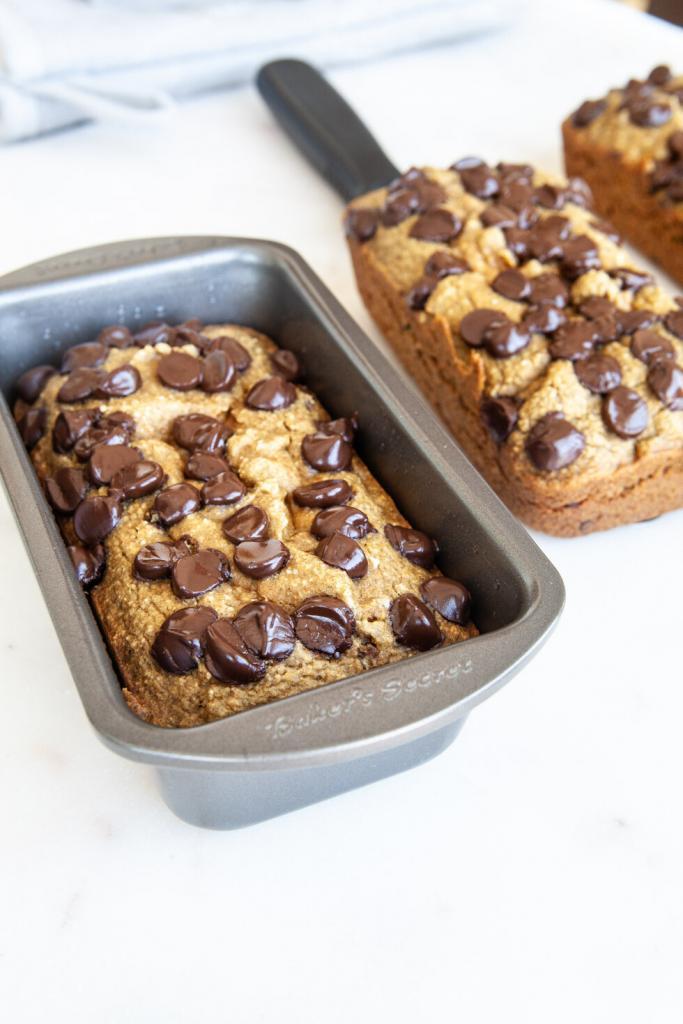 Chocolate Chip Banana Oat Bread