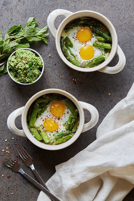 Baked Eggs with Asparagus and Lemony Pea Pesto