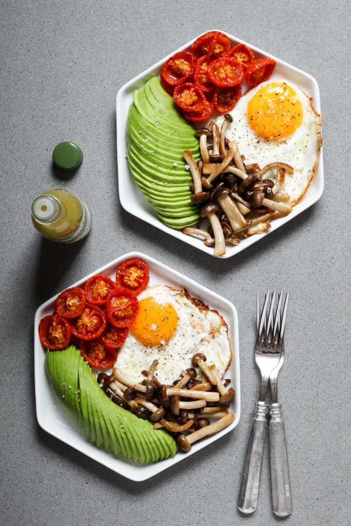 Fried Eggs with Roasted Tomatoes and Mushrooms